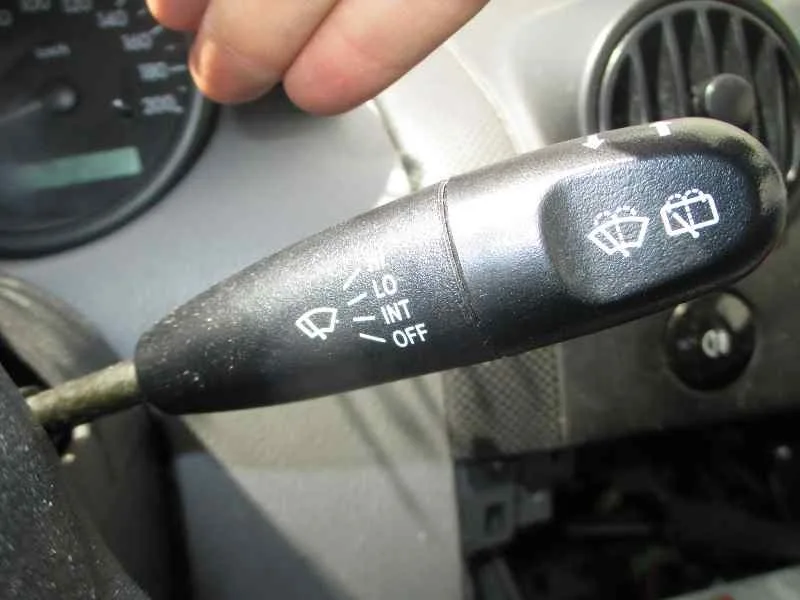 DAEWOO KALOS DAEWOO KALOS '2004 1.2 SE GRIS 2003