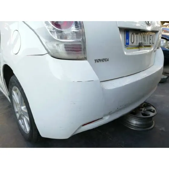 TOYOTA VERSO '2010 ACTIVE BLANCO