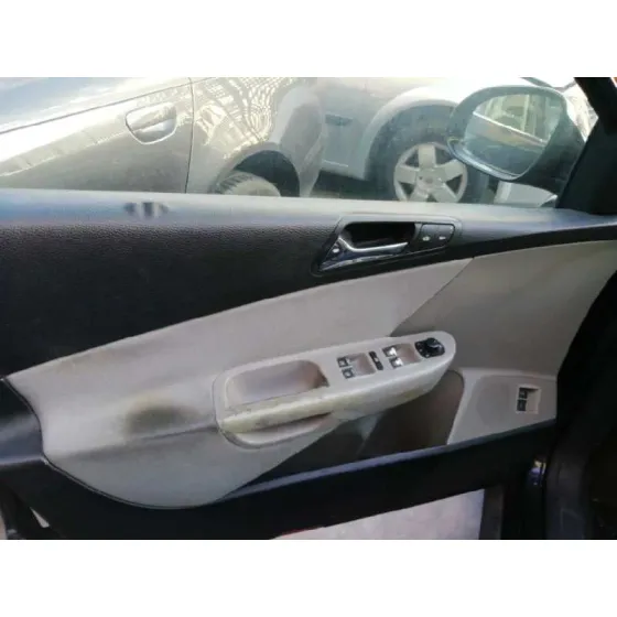 VOLKSWAGEN PASSAT BERLINA (3C2) '2005 ADVANCE GRIS