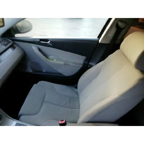 VOLKSWAGEN PASSAT BERLINA (3C2) '2005 ADVANCE GRIS