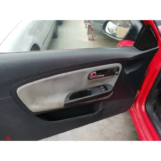 SEAT IBIZA (6L1) '2004 1.2