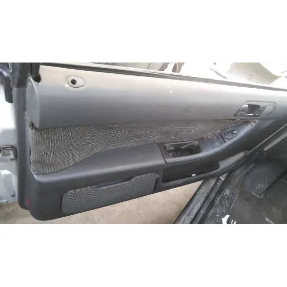 AUDI A3 (8L) '2001 1.9 TDI AMBITION PLATA