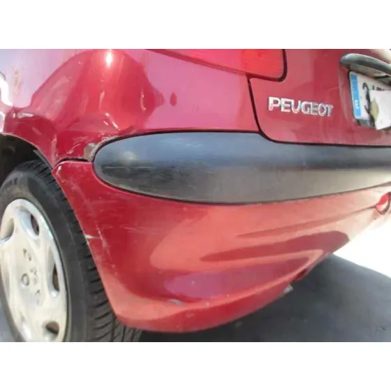 PEUGEOT 206 BERLINA '2001 XR ROJO
