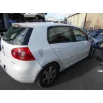 VOLKSWAGEN GOLF V BERLINA (1K1) VOLKSWAGEN GOLF V BERLINA (1K1) '2004 CONCEPTLINE (E) BLANCO 2003