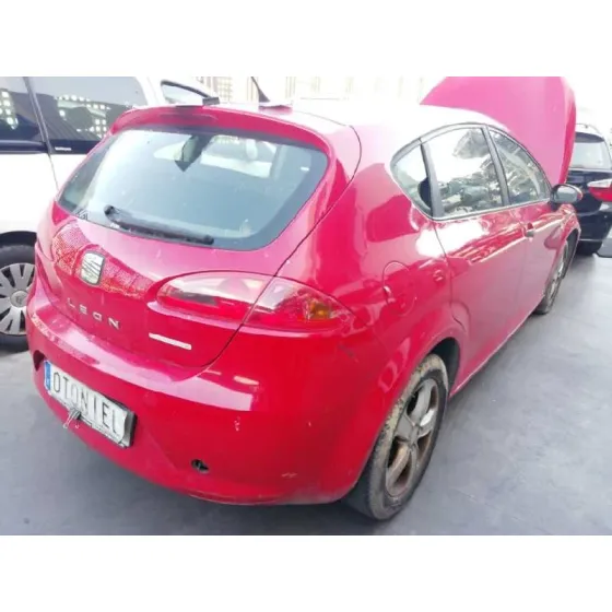 SEAT LEON (1P1) '2008 REFERENCE ECOMOTIVE ROJO