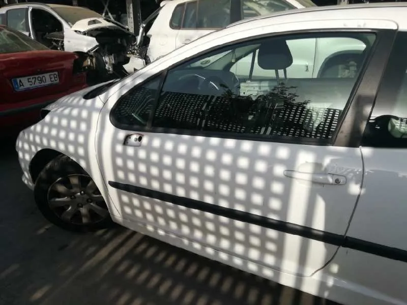 PEUGEOT 207 PEUGEOT 207 '2007 CONFORT BLANCO 2007