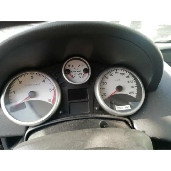 PEUGEOT 207 '2007 CONFORT BLANCO
