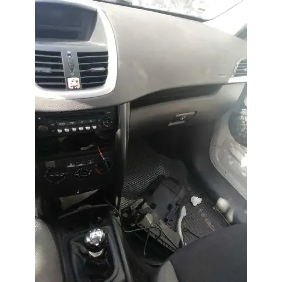 PEUGEOT 207 '2007 CONFORT BLANCO
