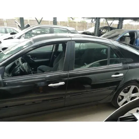 RENAULT LAGUNA II (BG0) '2005 DYNAMIQUE NEGRO