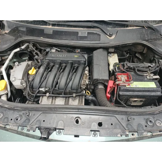 Renault MEGANE II (BM0/1_, CM0/1_) 2002