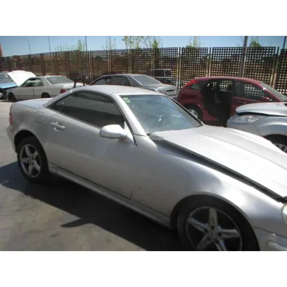 MERCEDES CLASE SLK (W170) ROADSTER '2002 320 (170.465) GRIS