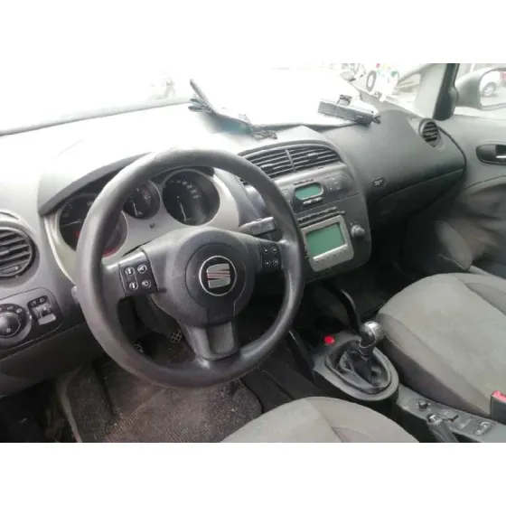 SEAT ALTEA (5P1) '2005 2.0 TDI ROJO