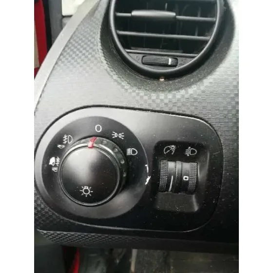 SEAT ALTEA (5P1) '2005 2.0 TDI ROJO