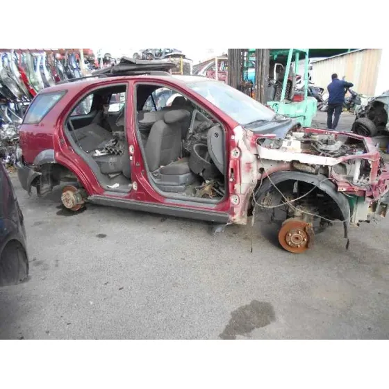 KIA SORENTO '2003 2.4 16V CAT ROJO