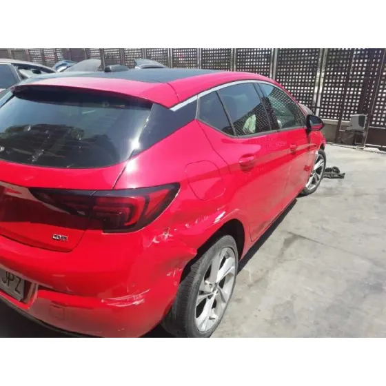 OPEL ASTRA K LIM. 5TÜRIG '2016 DYNAMIC START/STOP ROJO