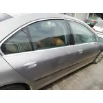 PEUGEOT 607 (S1) PEUGEOT 607 (S1) '2001 BASICO GRIS PLATA 2000
