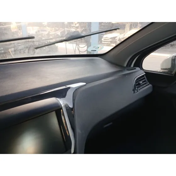 Peugeot 208 I (CA_, CC_) 2015