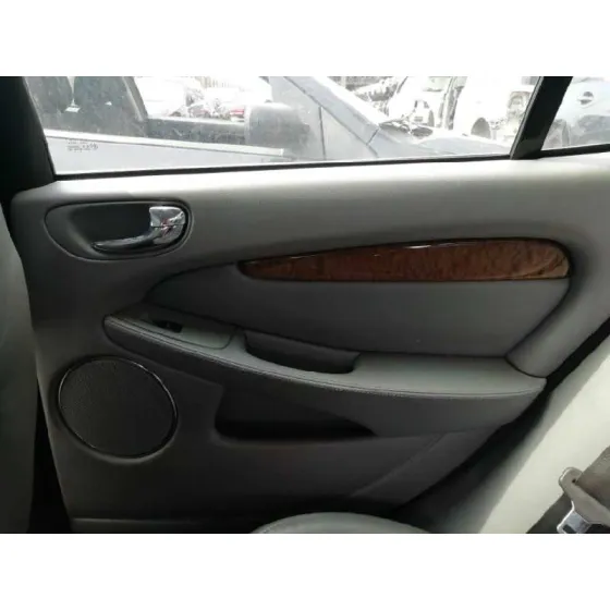 JAGUAR X-TYPE '2003 2.5 V6 EXECUTIVE PLATA