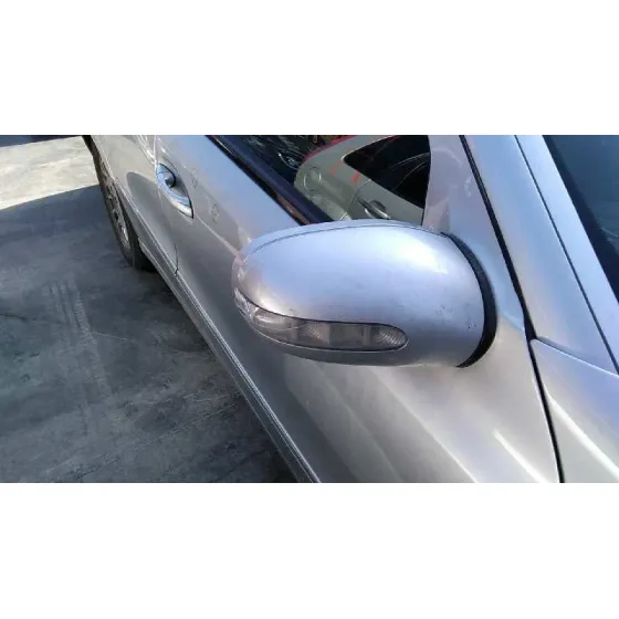 MERCEDES CLASE E (W211) BERLINA '2003 E 270 CDI (211.016) PLATA