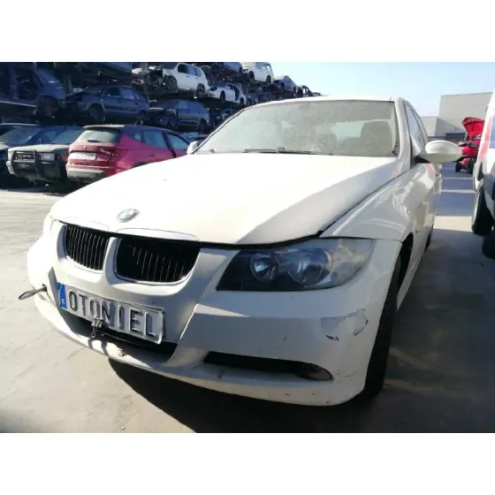 BMW SERIE 3 BERLINA (E90) '2007 320D BLANCO
