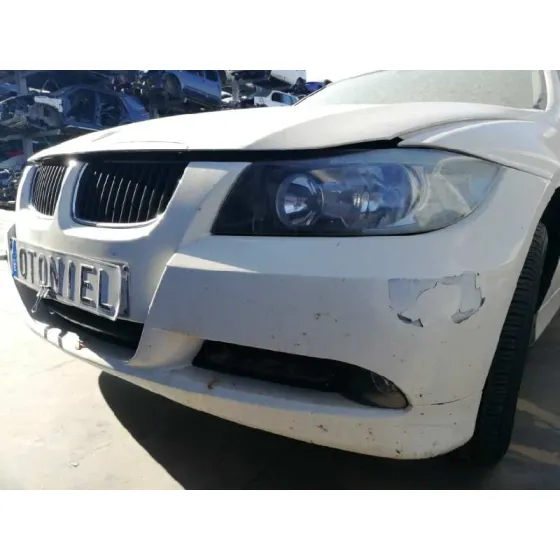 BMW SERIE 3 BERLINA (E90) '2007 320D BLANCO