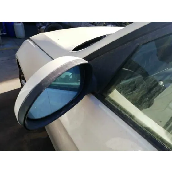 BMW SERIE 3 BERLINA (E90) '2007 320D BLANCO