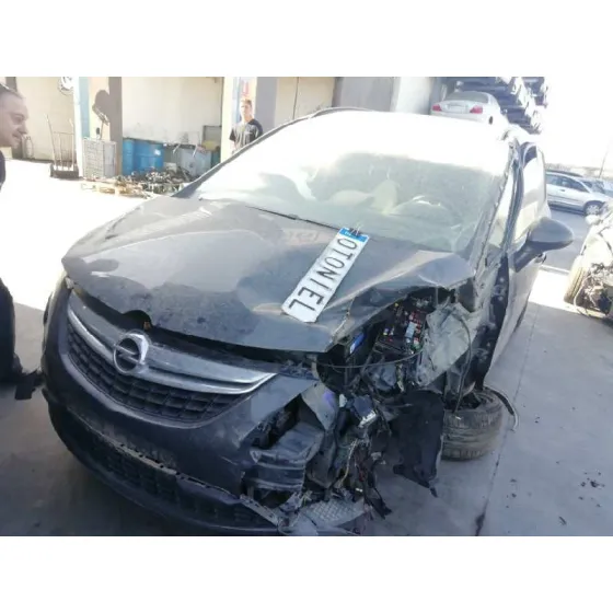 OPEL ZAFIRA TOURER '2014 SELECTIVE NEGRO