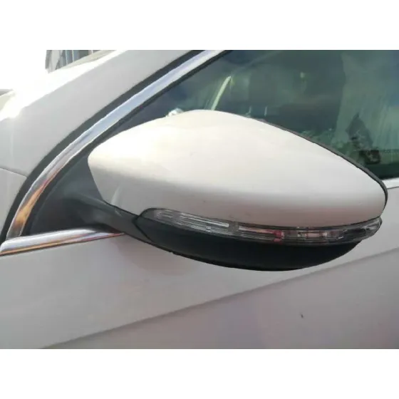 VOLKSWAGEN PASSAT LIM. (362) '2013 ADVANCE BLUEMOTION BLANCO