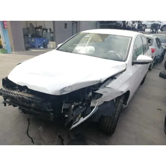 VOLKSWAGEN PASSAT LIM. (362) '2013 ADVANCE BLUEMOTION BLANCO