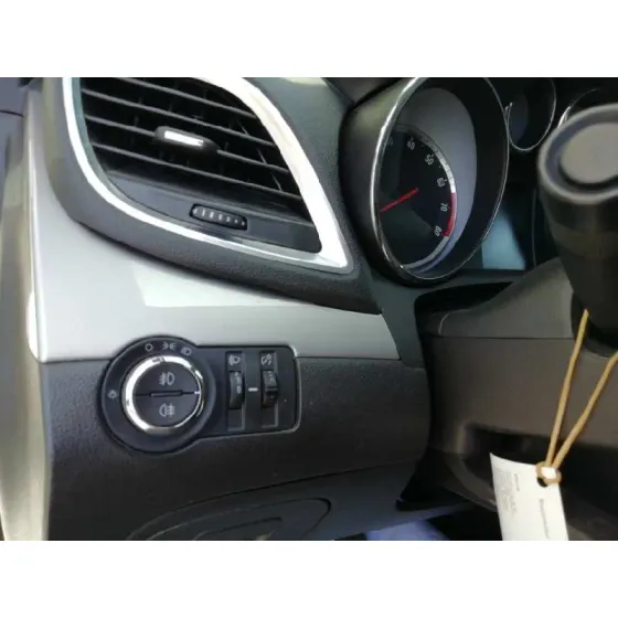 OPEL MOKKA '2015 SELECTIVE BLANCO
