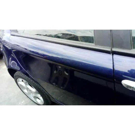 ALFA ROMEO 147 (190) '2003 1.9 JTD 16V DISTINCTIVE AZUL