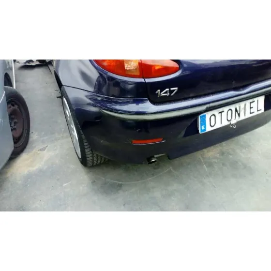 ALFA ROMEO 147 (190) '2003 1.9 JTD 16V DISTINCTIVE AZUL