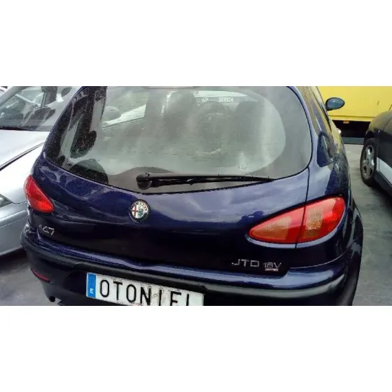 ALFA ROMEO 147 (190) '2003 1.9 JTD 16V DISTINCTIVE AZUL