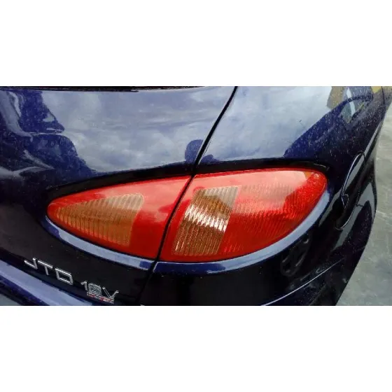 ALFA ROMEO 147 (190) '2003 1.9 JTD 16V DISTINCTIVE AZUL