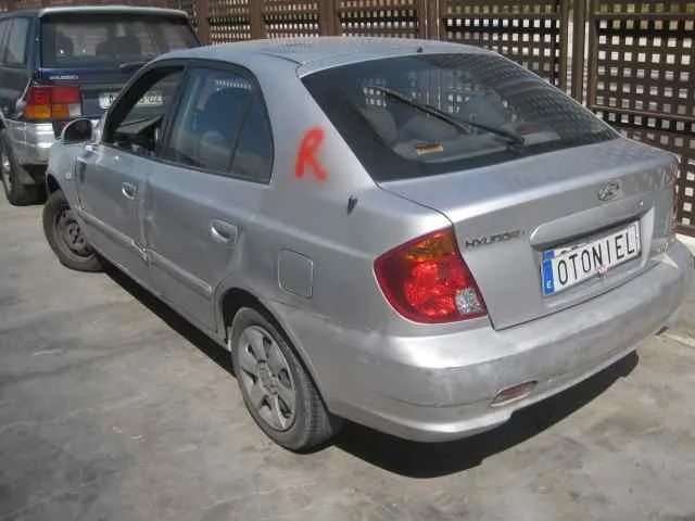 HYUNDAI ACCENT (LC) '2005 CRDI GL GRIS