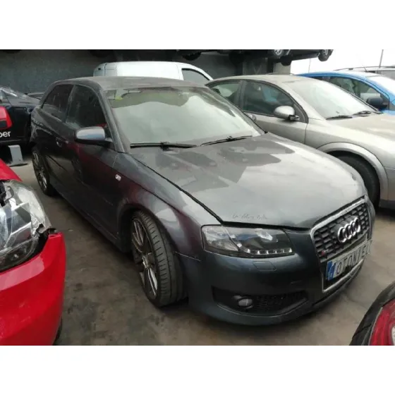 AUDI A3 (8P) '2008 2.0 TDI S LINE (103KW) GRIS