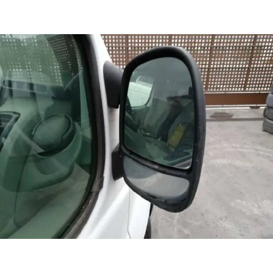 OPEL VIVARO '2006 1.9 CDTI CAT (F9Q-760 / L08) BLANCO