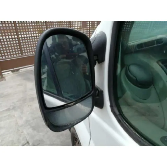 OPEL VIVARO '2006 1.9 CDTI CAT (F9Q-760 / L08) BLANCO