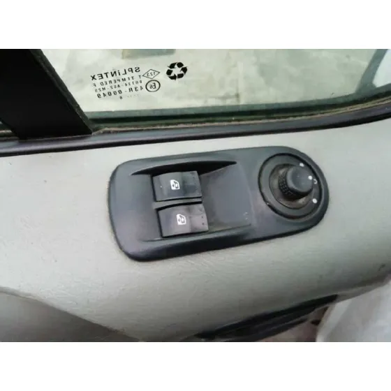 OPEL VIVARO '2006 1.9 CDTI CAT (F9Q-760 / L08) BLANCO