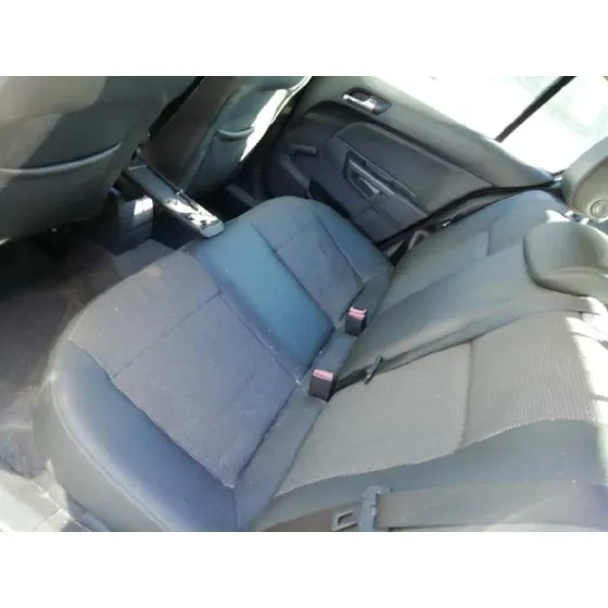 OPEL ASTRA H BERLINA '2006 1.7 16V CDTI GRIS