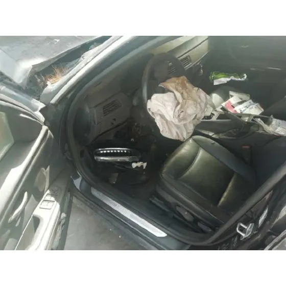 BMW SERIE 3 TOURING (E91) '2011 318D NEGRO