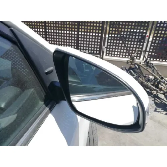TOYOTA AURIS '2014 2.0 D-4D CAT BLANCO