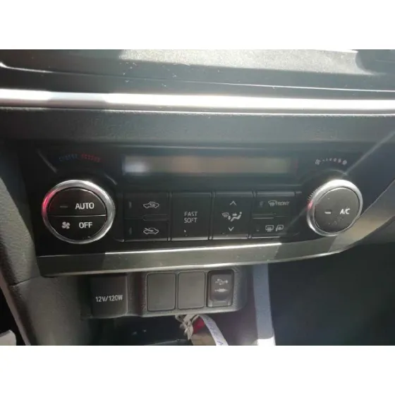 TOYOTA AURIS '2014 2.0 D-4D CAT BLANCO