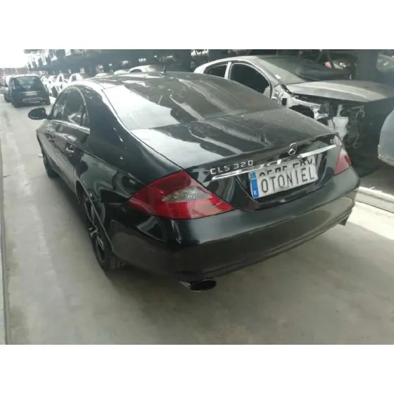 MERCEDES CLASE CLS (W219) '2007 320 CDI (219.322) NEGRO