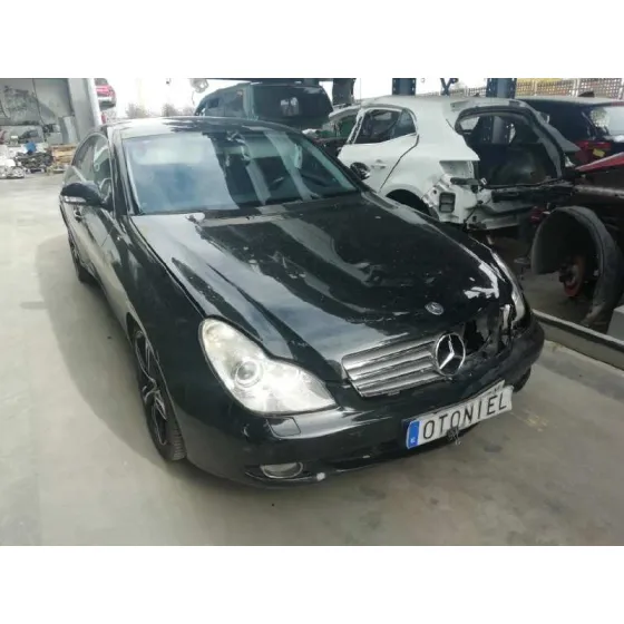 MERCEDES CLASE CLS (W219) '2007 320 CDI (219.322) NEGRO