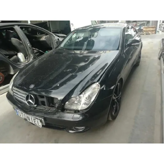 MERCEDES CLASE CLS (W219) '2007 320 CDI (219.322) NEGRO