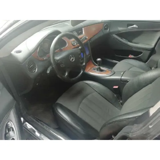 MERCEDES CLASE CLS (W219) '2007 320 CDI (219.322) NEGRO