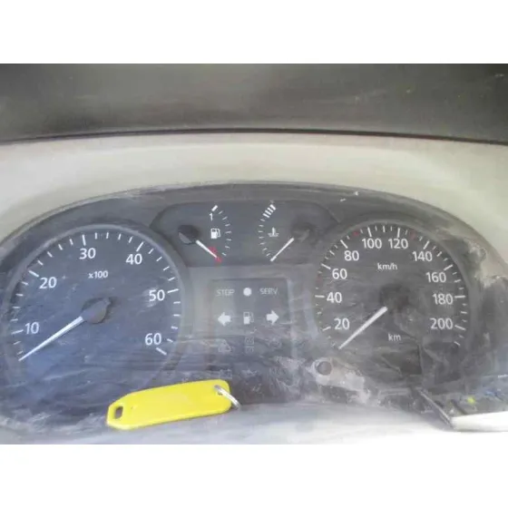 RENAULT TRAFIC COMBI (AB 4.01) '2004 PASSENGER PRIVILEGE BLANCO