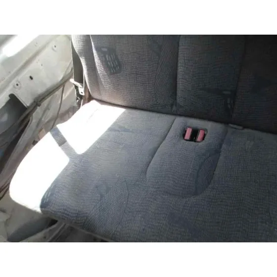 RENAULT TRAFIC COMBI (AB 4.01) '2004 PASSENGER PRIVILEGE BLANCO