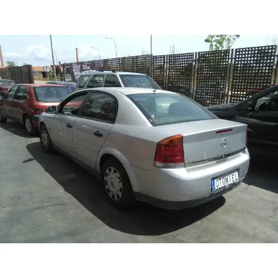 OPEL VECTRA C BERLINA '2003 COMFORT PLATA